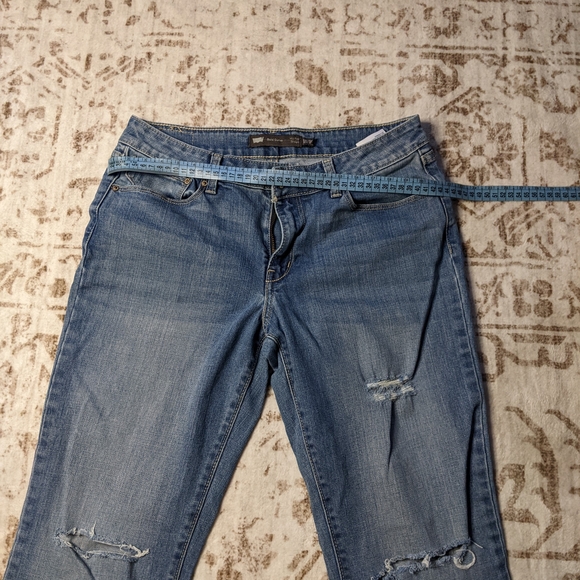 Classic Blue Distressed Women's Jeans - Picture 3 of 6